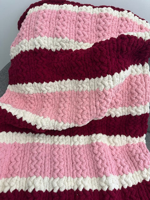Couverture plaid  Laine rosée Gilberte créations