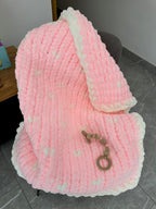 Couverture bébé Petits coeurs de laine